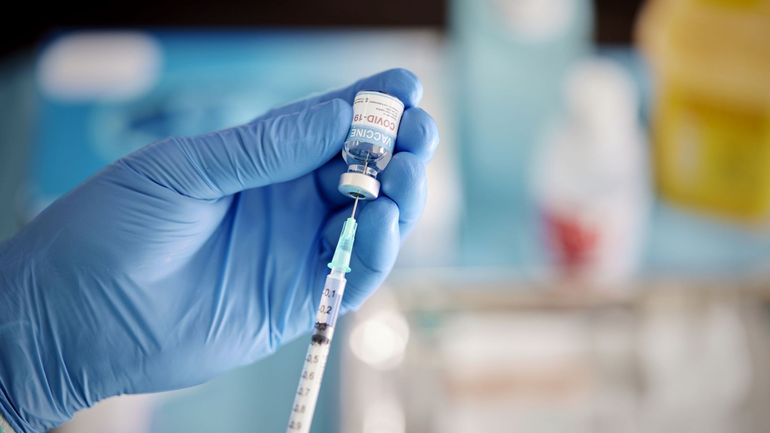 Coronavirus : le Conseil supérieur de la santé ne recommande pas de dose de rappel pour le moment