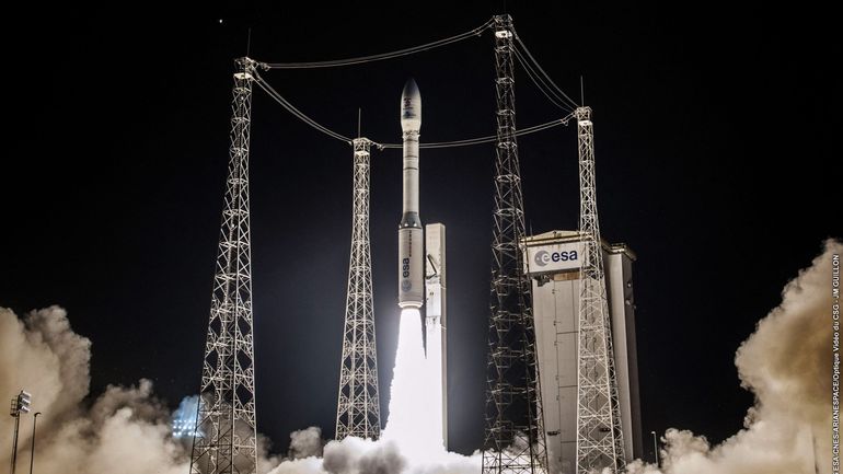 Le lanceur européen Vega en route pour son dernier voyage dans le ciel