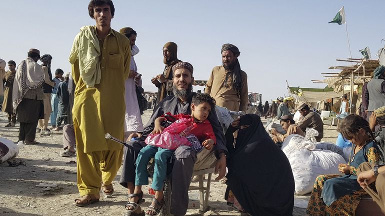 La France suspend dès juillet les expulsions de migrants vers l'Afghanistan