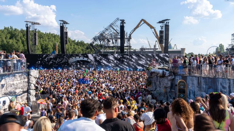 Guerre Israël-Gaza : une plainte déposée contre la présence de criminels de guerre israéliens supposés à Tomorrowland