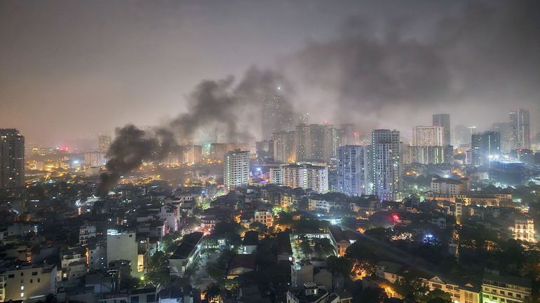 Vietnam : 14 morts dans l'incendie d'un immeuble à Hanoï
