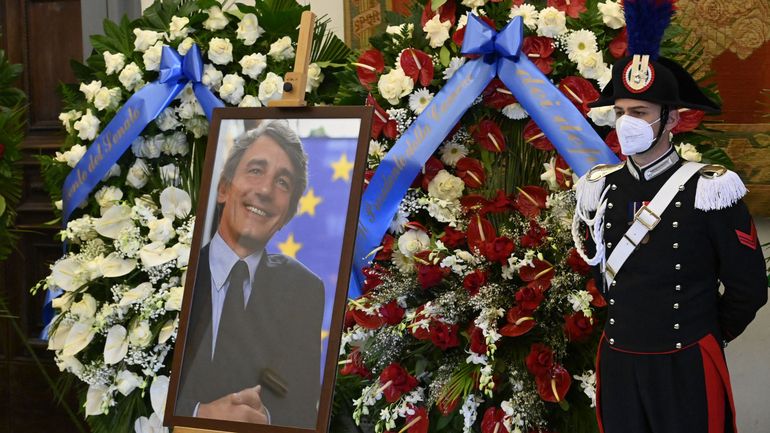 Décès du président du Parlement européen: le Parlement rendra hommage à David Sassoli lors d'une cérémonie lundi
