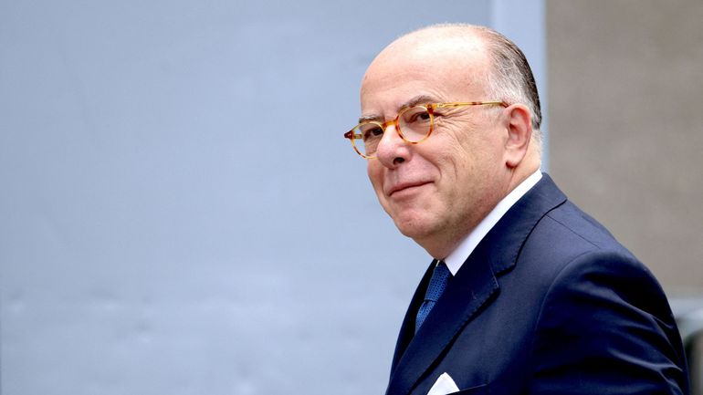 Qui à Matignon ? Bernard Cazeneuve, Xavier Bertrand, ou la surprise du chef? Macron consulte