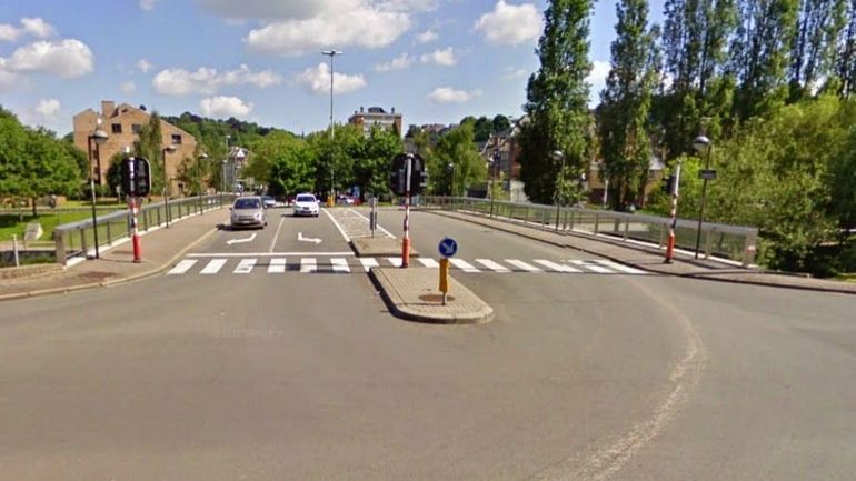 Verviers : le Pont Parotte fermé à la circulation à la suite d’un incendie