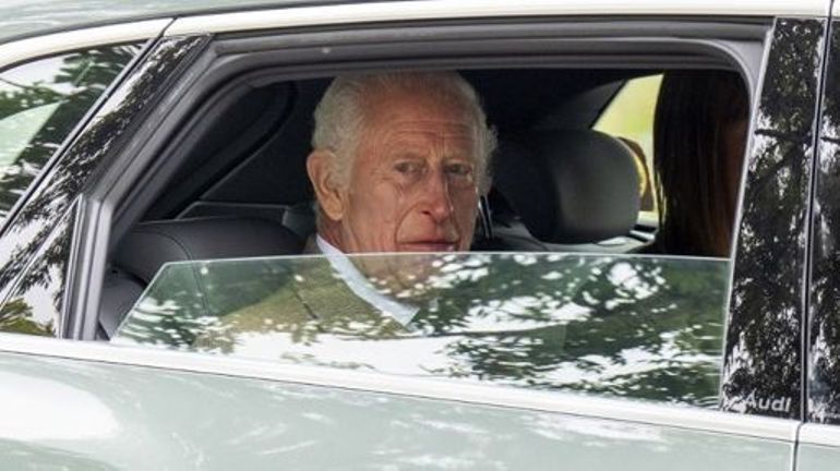 Emeutes au Royaume-Uni : Charles III sort du silence, dénonce les violences 