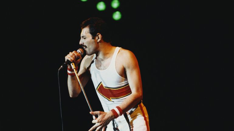 Un jardin commémoratif dédié à Freddie Mercury a ouvert ses portes dans l'ouest de Londres