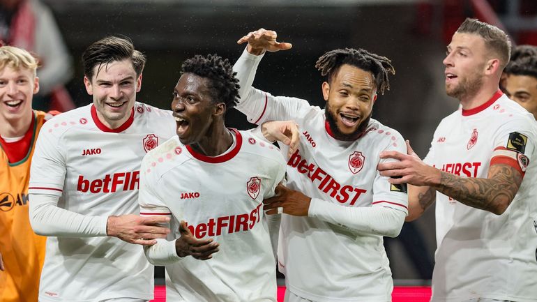 Le Standard, puni par une superbe frappe de Mahamadou Doumbia, battu par un Antwerp bien pâle