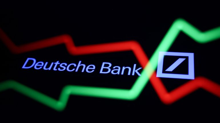 Le géant allemand Deutsche Bank plonge en Bourse, 