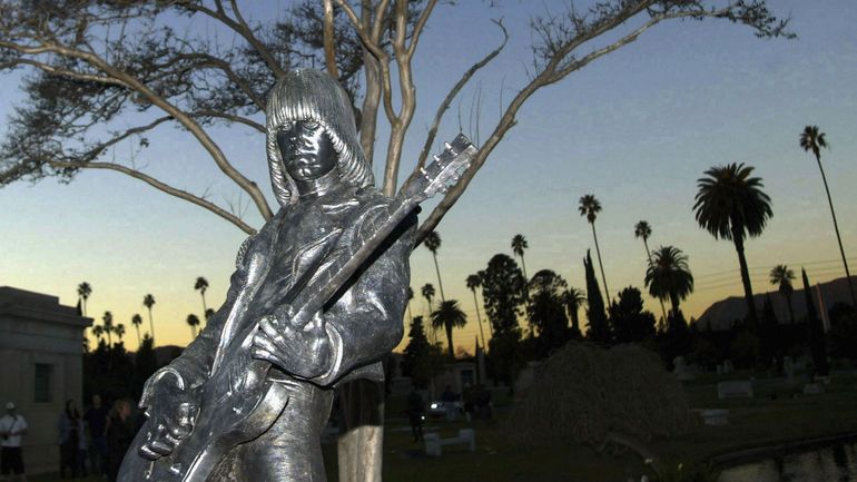 La guitare de Johnny Ramone vendue aux enchères pour près d'un million de dollars