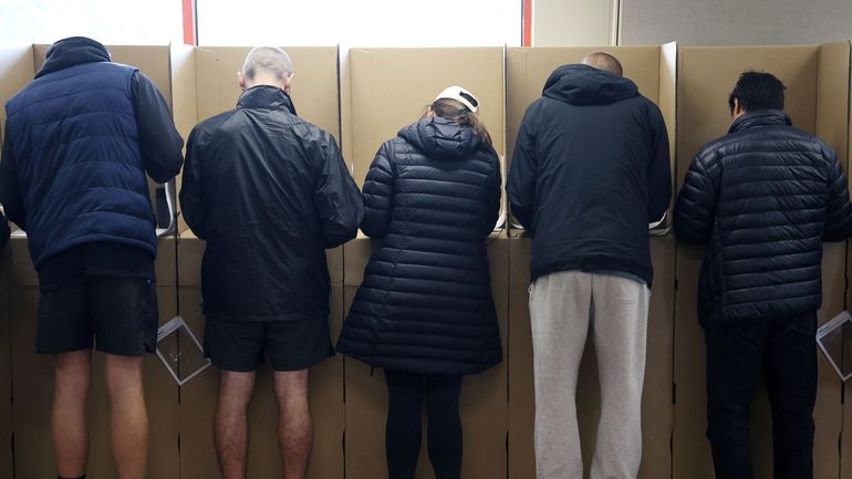 Les bureaux de vote ouvrent en Australie pour les législatives