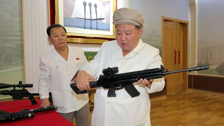 Corée du Nord : Kim Jong Un visite des usines d'armement et appelle à accroître la production