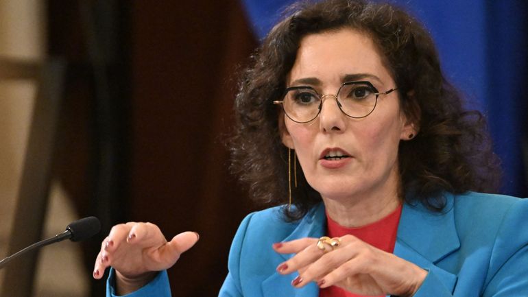 La commissaire à l'Egalité, Hadja Lahbib, interpellée par quatorze pays pour sauver un projet de directive contre les discriminations