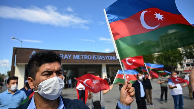 Conflit au Nagorny Karabakh : l'Union européenne appelle à la 