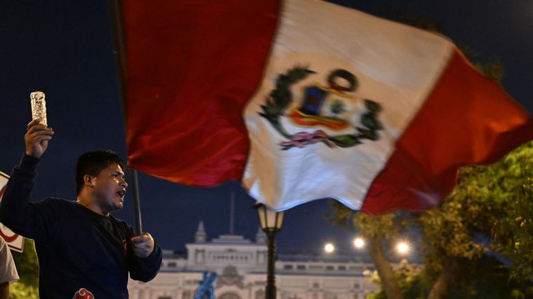 Pérou : les manifestations enflent contre la nouvelle présidente
