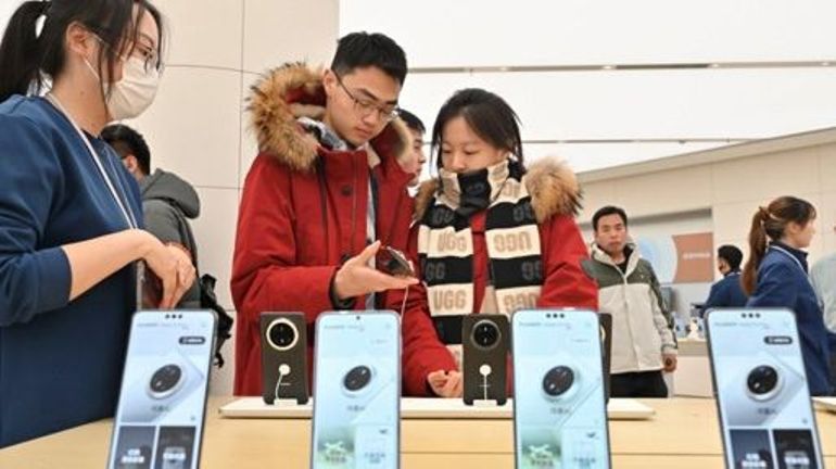 Technologie : la Chine va subventionner l'achat de smartphones