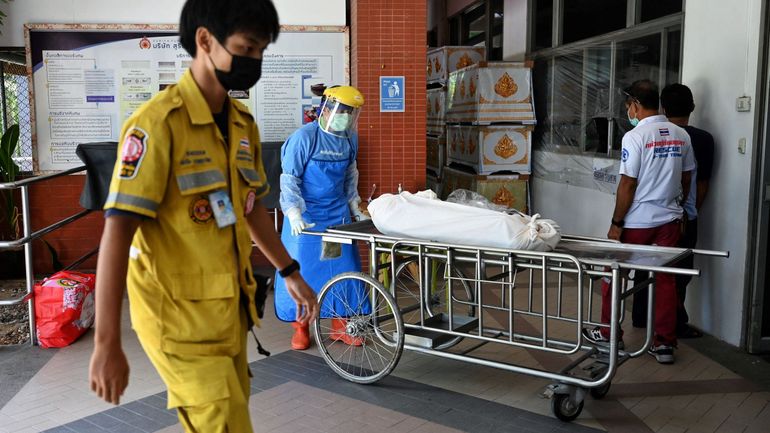 Coronavirus : la Thaïlande étend son couvre-feu à 13 provinces face à l'augmentation des cas
