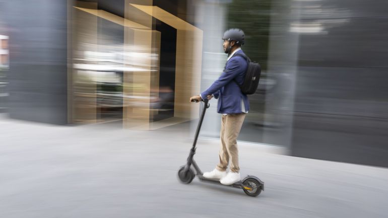 La police manque de matériel pour contrôler les trottinettes électriques trafiquées