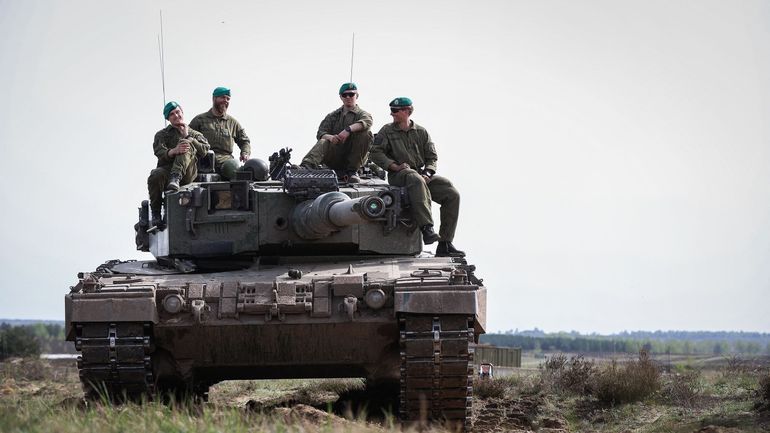 Guerre en Ukraine : les 14 chars Leopard 2 danois et néerlandais seront livrés à Kiev d'ici la fin de l'été