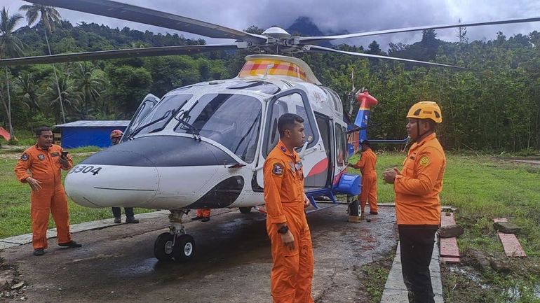 Indonésie : un éboulement dans une mine d'or fait au moins 15 morts et 25 disparus