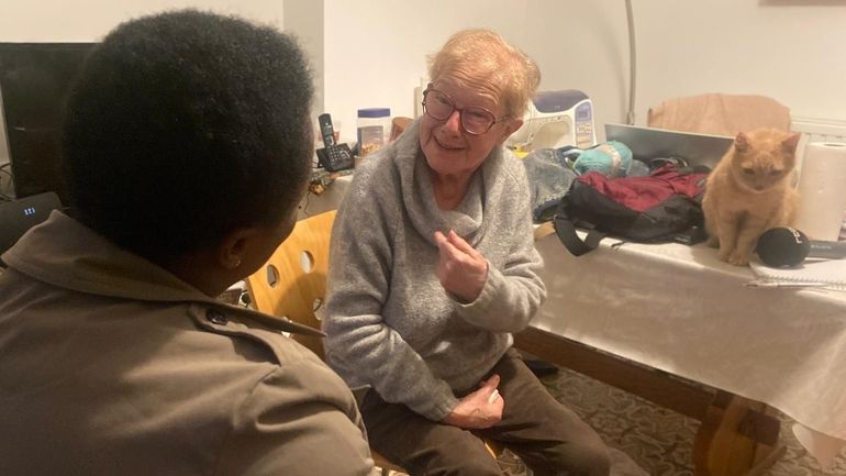 Habitat kangourou : partager, échanger, s'entraider. A Ath, Martine et Evelyne veillent l'une sur l'autre