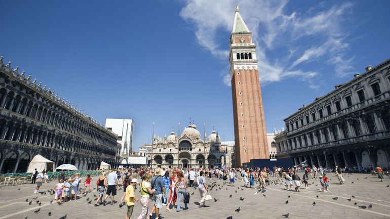 Surtourisme : dès ce jeudi, les touristes journaliers devront payer 5 euros pour entrer à Venise