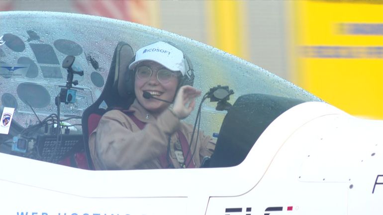 La pilote belge, Zara Rutherford, devient la plus jeune femme à faire le tour du monde en solitaire