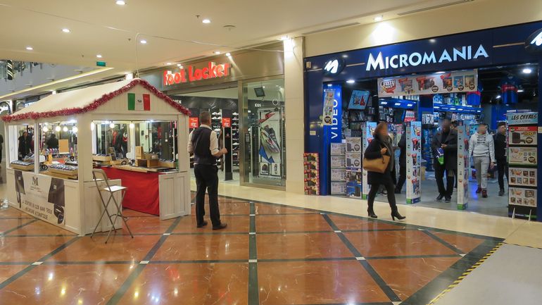 Lot De Tickets Micromania Et Score Games – Pour Collectionneurs