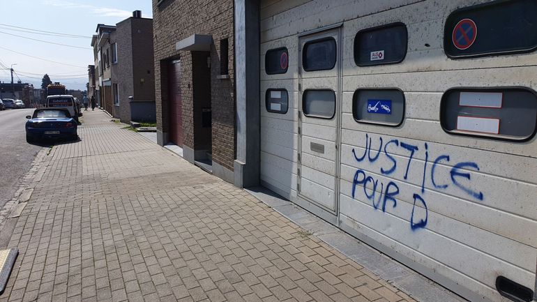 Oupeye : le bourgmestre forcé de déloger, mais une nouvelle nuit calme