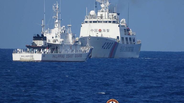 Les garde-côtes philippins accusent la Chine de manoeuvres 