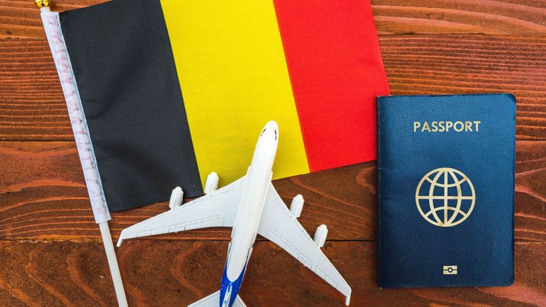 Vacances d'été : les douanes sur le qui-vive dans les aéroports belges, notamment sur les voyages hors UE