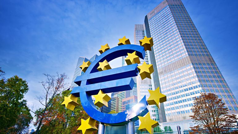 Six États membres de l'UE tenus d'adopter l'euro ne sont pas encore prêts