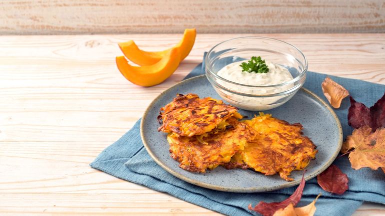 Recette Carlo: Galettes de potimarron au chèvre et vinaigre balsamique (ou sirop de Liège !)