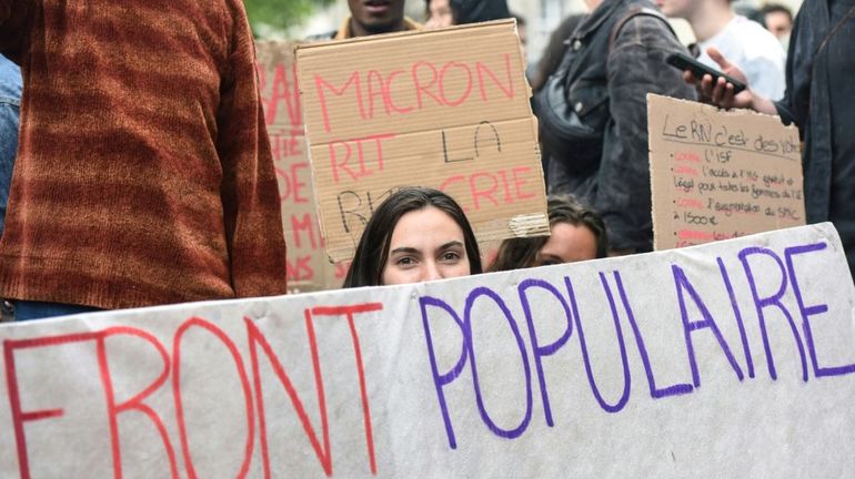 Législatives en France : la gauche dévoile son programme commun, Les Républicains étalent leurs divisions
