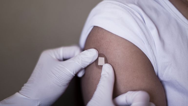 Coronavirus : la campagne d'injection de la 3e dose de vaccin en Flandre est en avance sur le calendrier