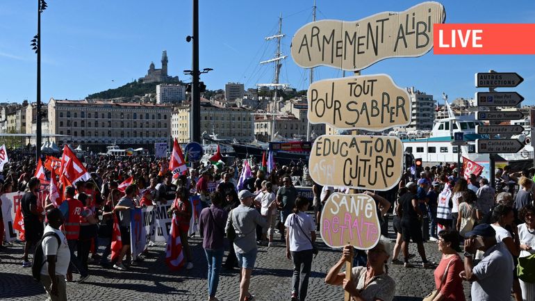 Direct – Jeudi "noir" de manifestations en France : 230 actions sur la voie publique, 95 tentatives de blocage de sites et 10.000 personnes impliquées