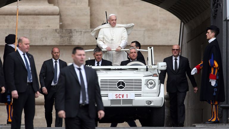 Protection du pape François lors de sa visite en Belgique : les mystères discrets d'une sacrée sécurité