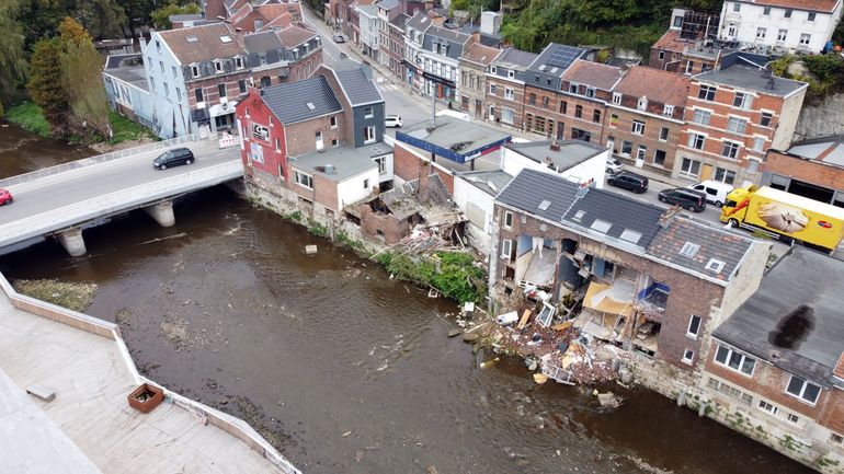 Inondations 2021 à Pepinster : la destruction des 18 bâtiments sinistrés a commencé
