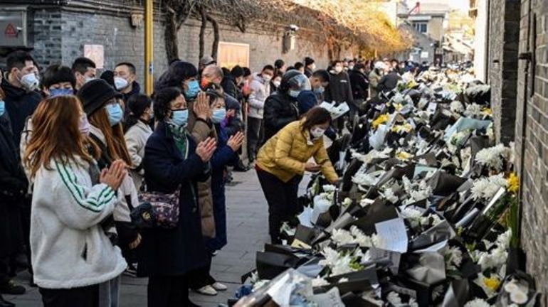 Chine : hommage national et trois minutes de silence pour Jiang Zemin