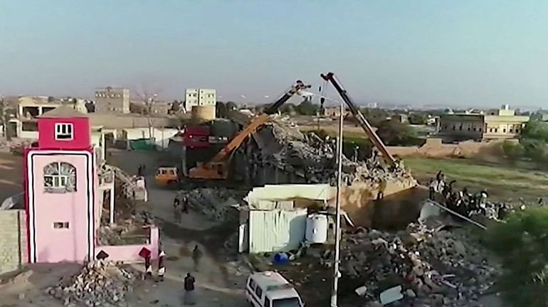 Yémen : une frappe contre une prison tenue par les rebelles fait au moins 70 morts dans
