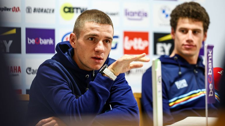 Remco Evenepoel détendu et motivé avant l'Euro : "Mon grand objectif de l'automne, le seul titre qui manque à mon palmarès"