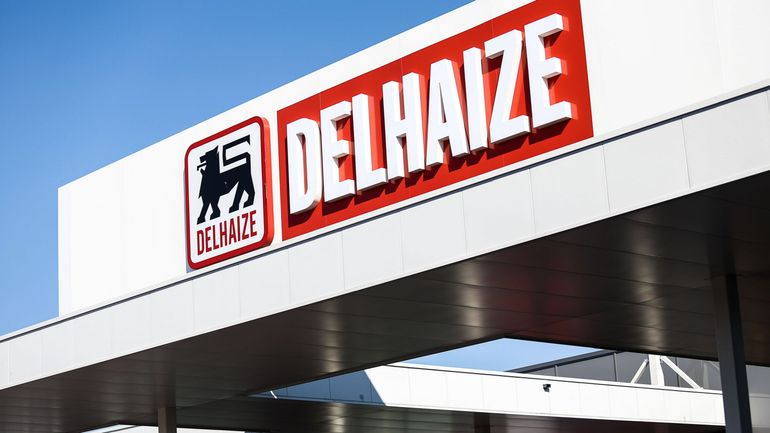 Delhaize : le personnel du magasin de Westland débraye en réaction au licenciement d'un travailleur, action au centre de distribution de Zellik
