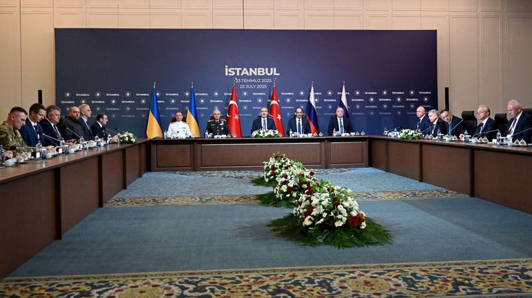 Guerre en Ukraine : à Istanbul, lors de nouveaux pourparlers, Moscou et Kiev s'accordent sur un nouvel échange de 1200 prisonniers