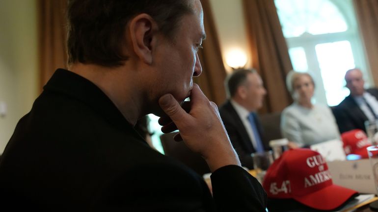 Donald Trump invite Musk à rester dans son équipe mais reconnaît qu'