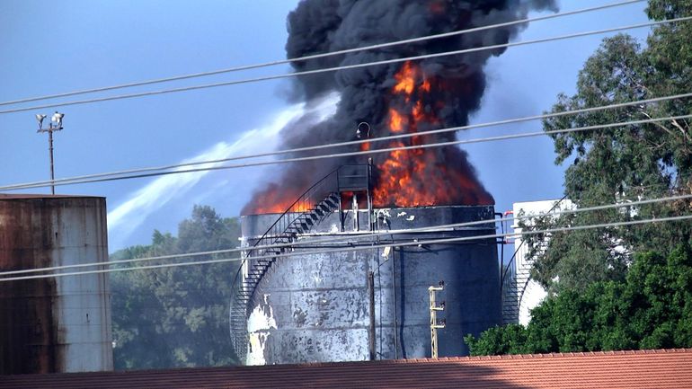 Important incendie dans une raffinerie dans le sud du Liban