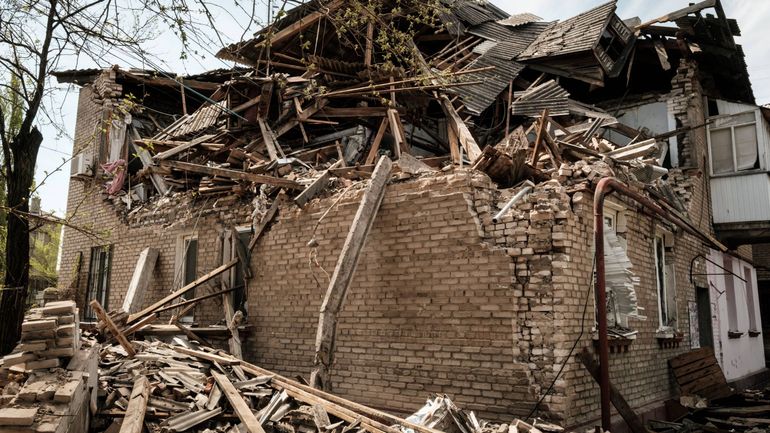 Guerre en Ukraine : Au moins 10 morts dans des frappes russes sur Severodonetsk, dans l'est de l'Ukraine