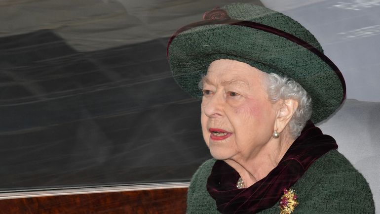 Royaume-Uni : la reine Elizabeth II absente pour le discours du trône, remplacée par le prince Charles