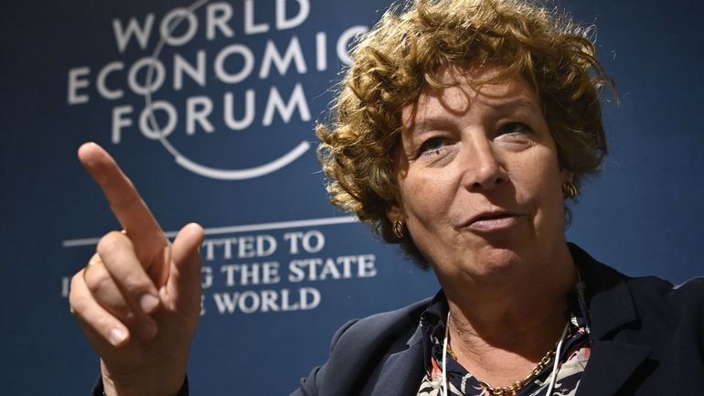 Augmentation du budget de la Défense : Petra De Sutter, présente à Davos, considère qu'un compromis reste possible