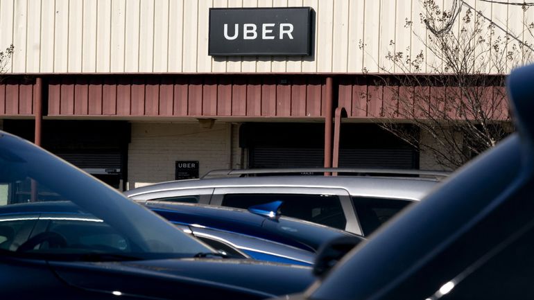 Le tribunal du travail Bruxelles rendra mercredi son avis sur le statut d'un chauffeur Uber