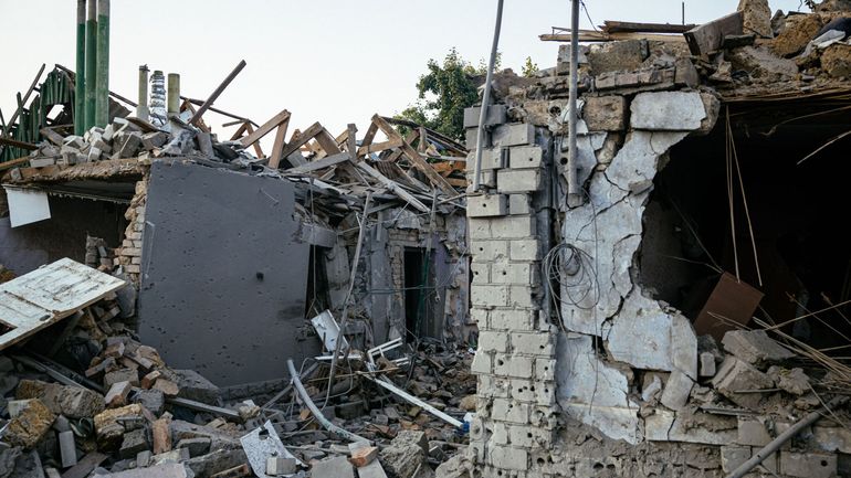 Guerre en Ukraine : les autorités prorusses accusent l'Ukraine d'avoir frappé un hôtel dans le sud