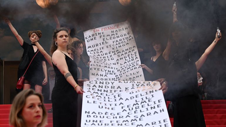 Angélique, Evelyne, Sofya, Nadia& les noms de 129 victimes de féminicides sur le tapis rouge à Cannes